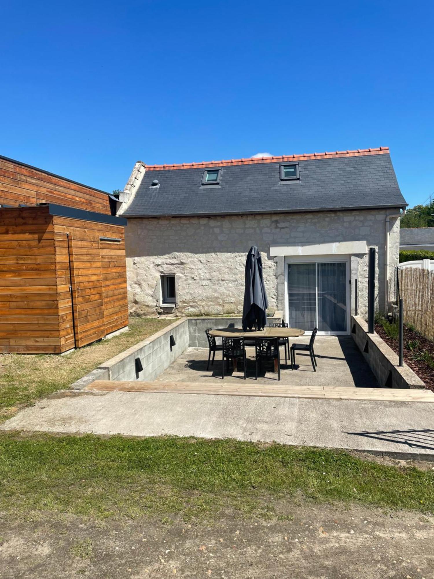 Villa La Halte Des Marais Huismes Esterno foto